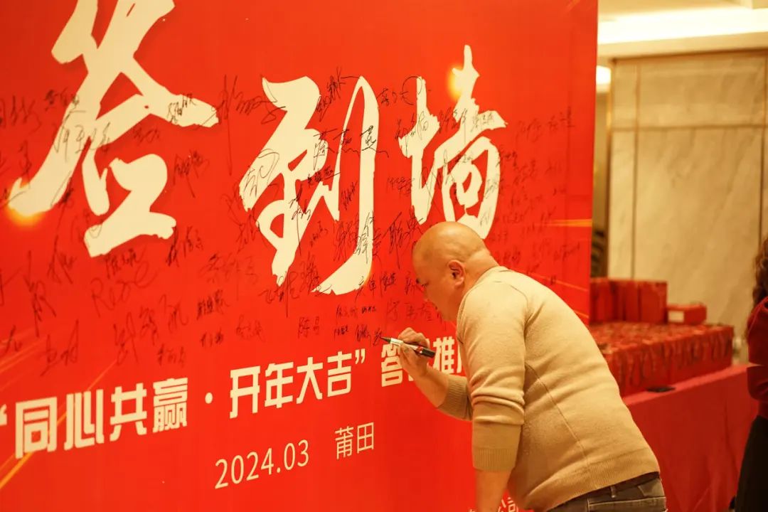 1710809215242699.jpg 3.jpg